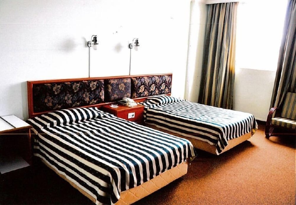 Фото Hotel Ramai