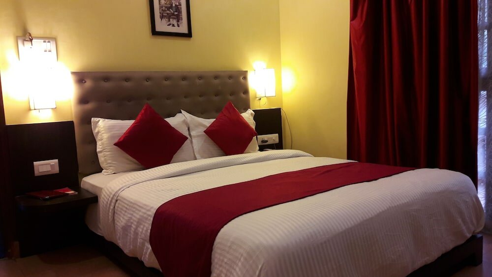 Фото отеля 2