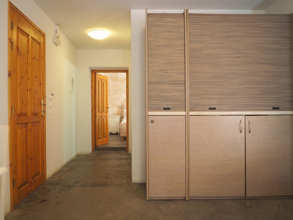 Фото Saint George Studios