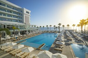 отель Constantinos The Great Beach Hotel