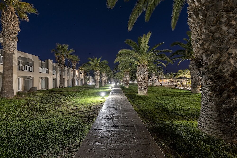 Фото E-Geo Easy Living Resort- All Inclusive