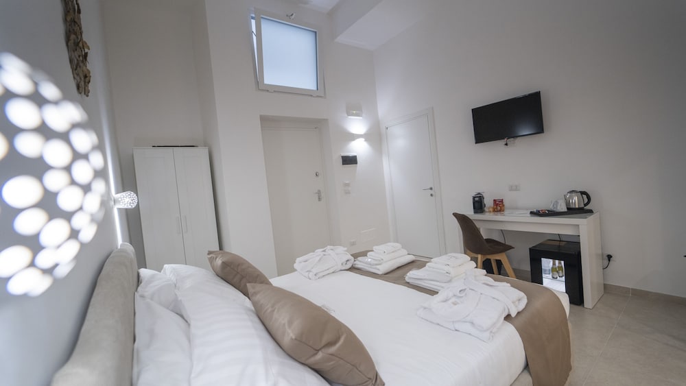 Фото Dimora Fantasia Charme B&b