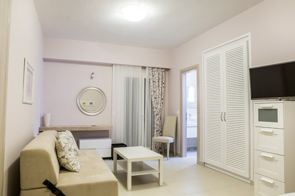 Фото Eleni Luxury Villa by White Dream Villas