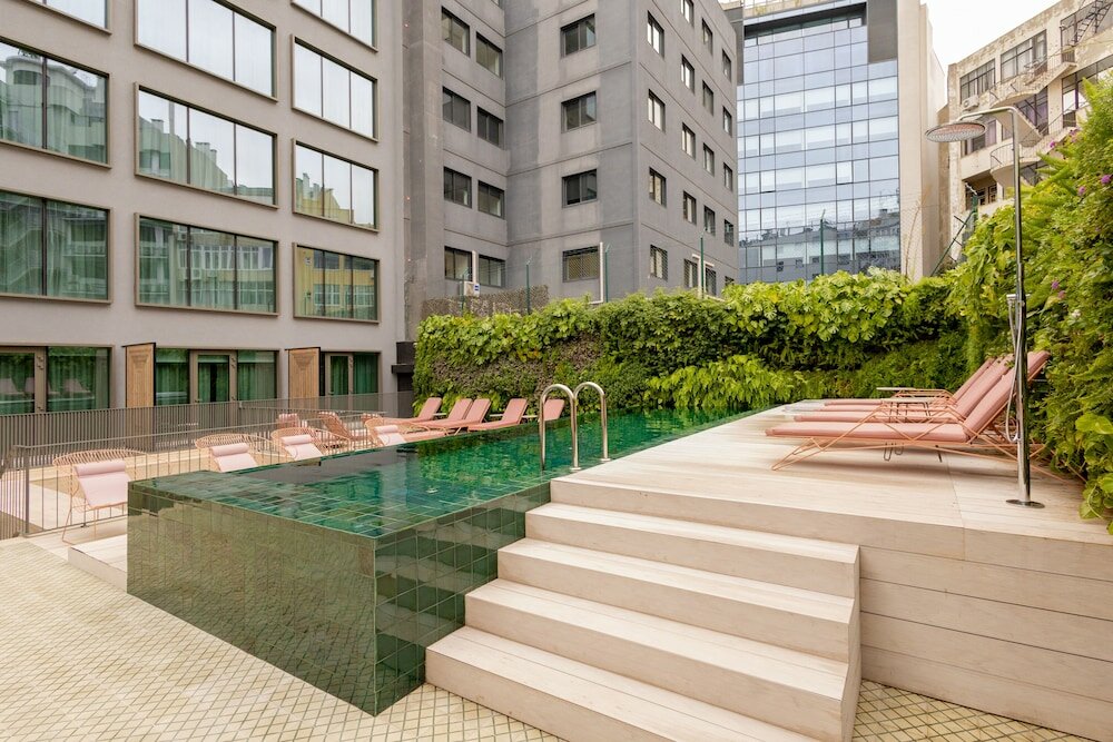 Фото Luster Hotel