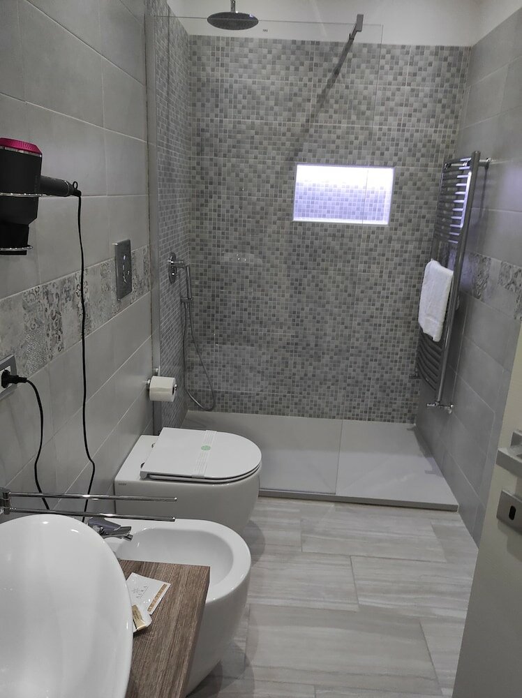 Фото Zaro Suites