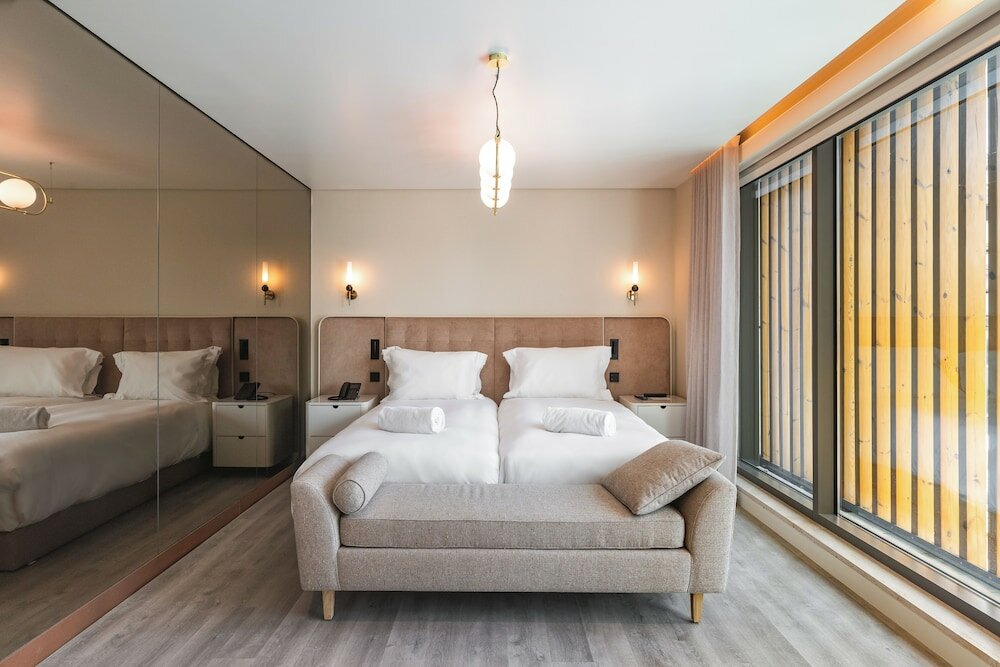 Фото Luster Hotel