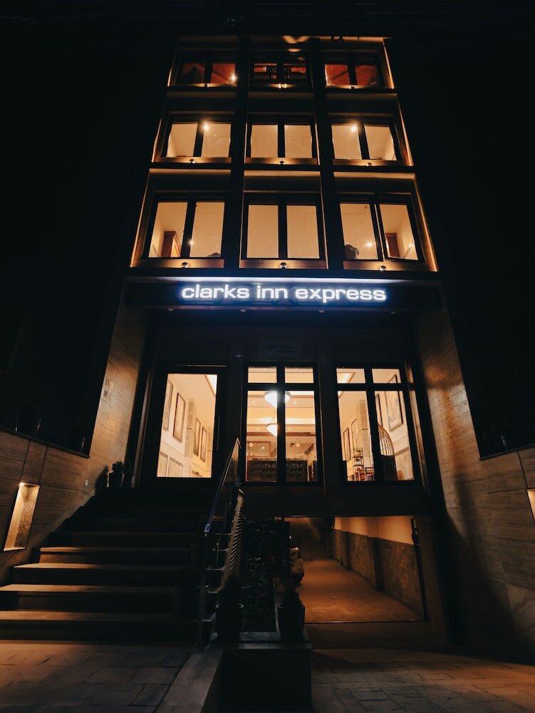 Фото Clarks Inn Express Dehradun
