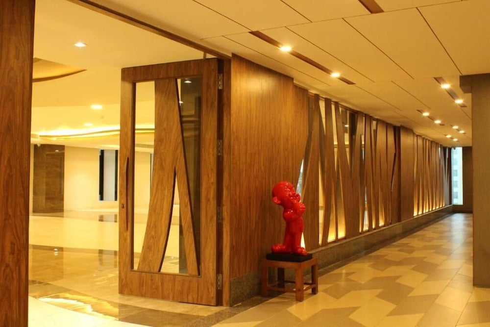 Фото The Kings Square