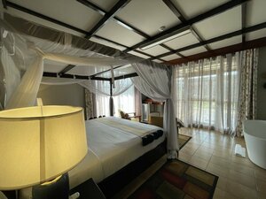 Governor's Residence (Kigali), hotel