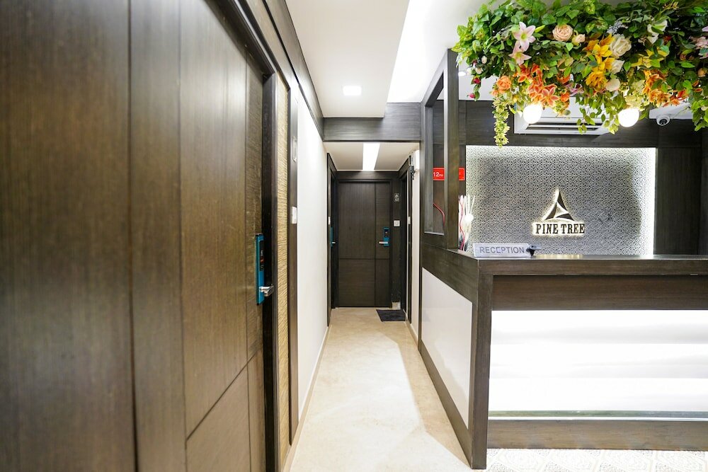 Фото Pine Tree Boutique Hotel - Greams Road