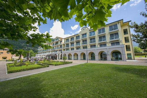 Апартаменты Porto Letizia Begonia 4 в Порлецце