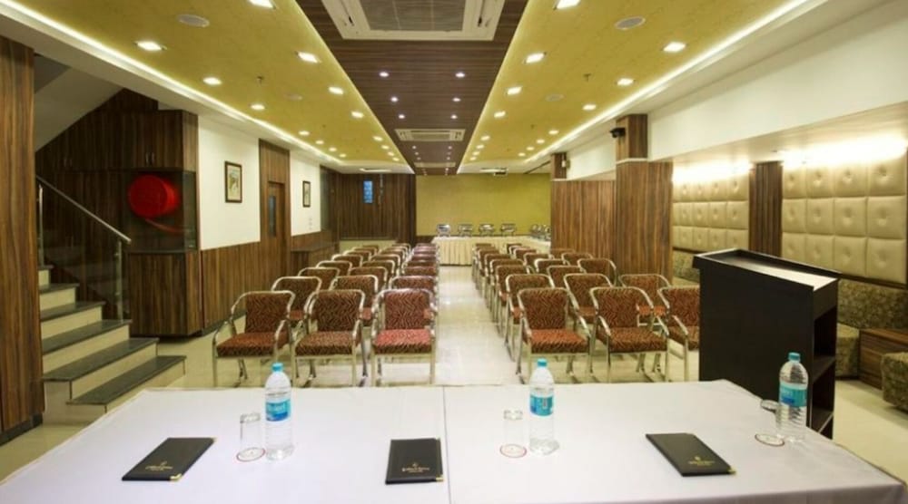 Фото Siddharth Palace