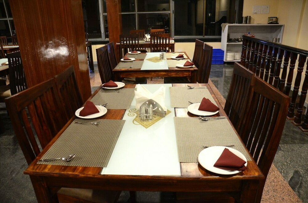 Фото Hotel Welcome Somnath