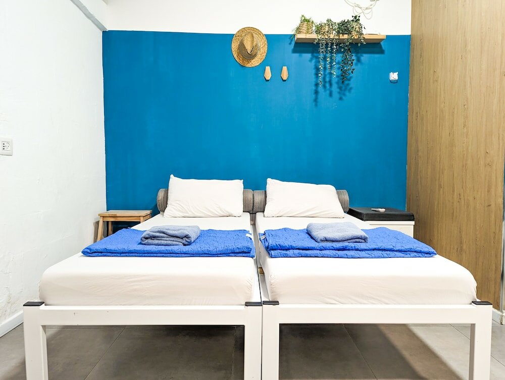Фото Marina Ben Gurion Hostel