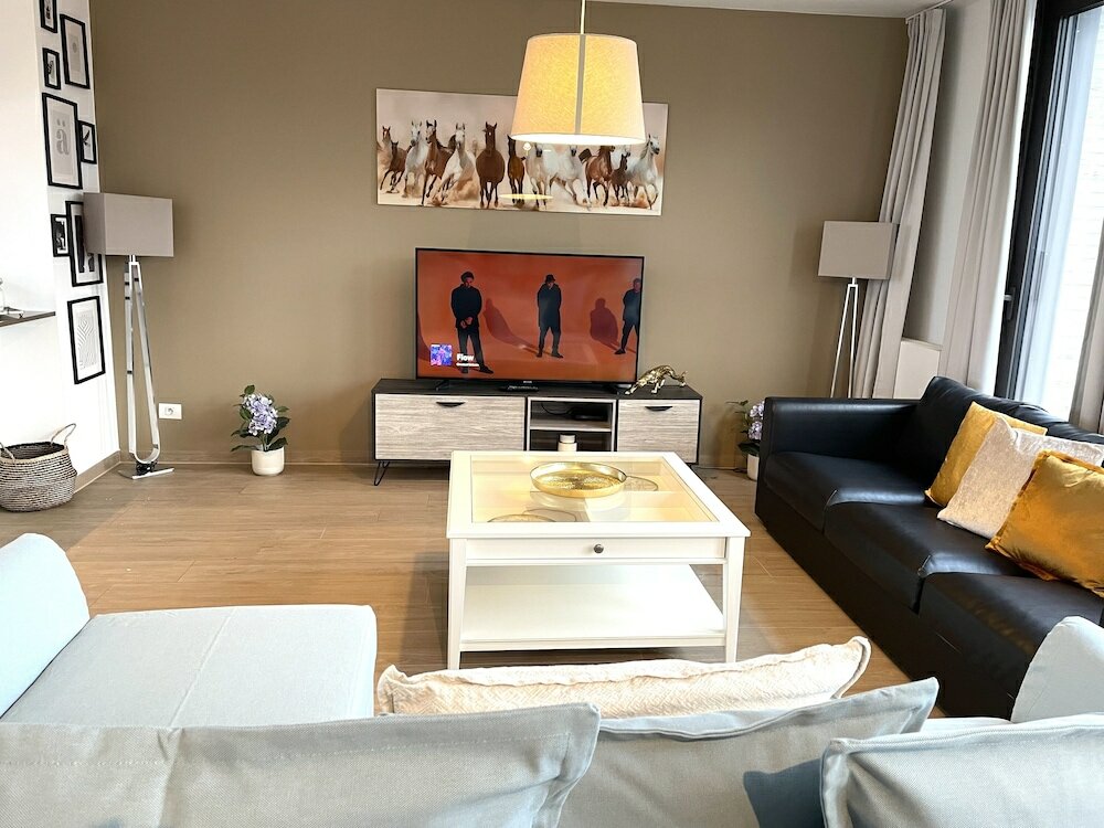 Фото One Lux Stay near Diamond District