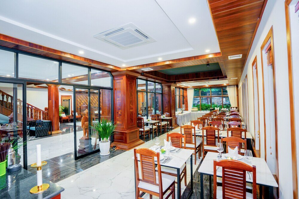 Фото Blanc Smith Hotel