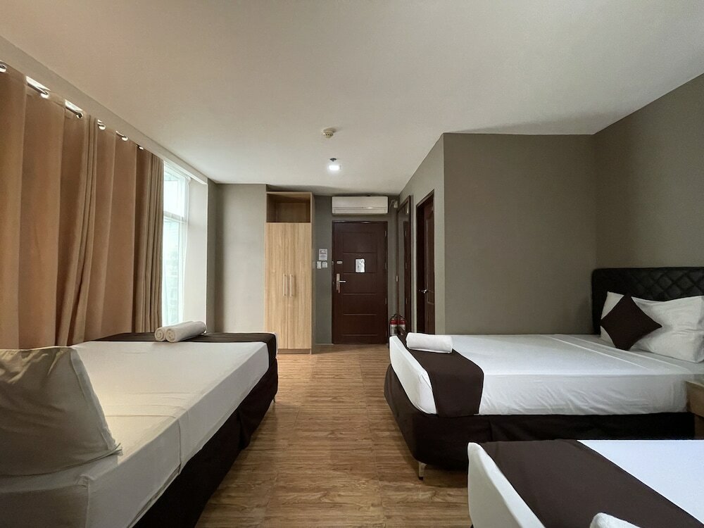 Фото Cebu Capitol Central Hotel & Suites powered by Cocotel