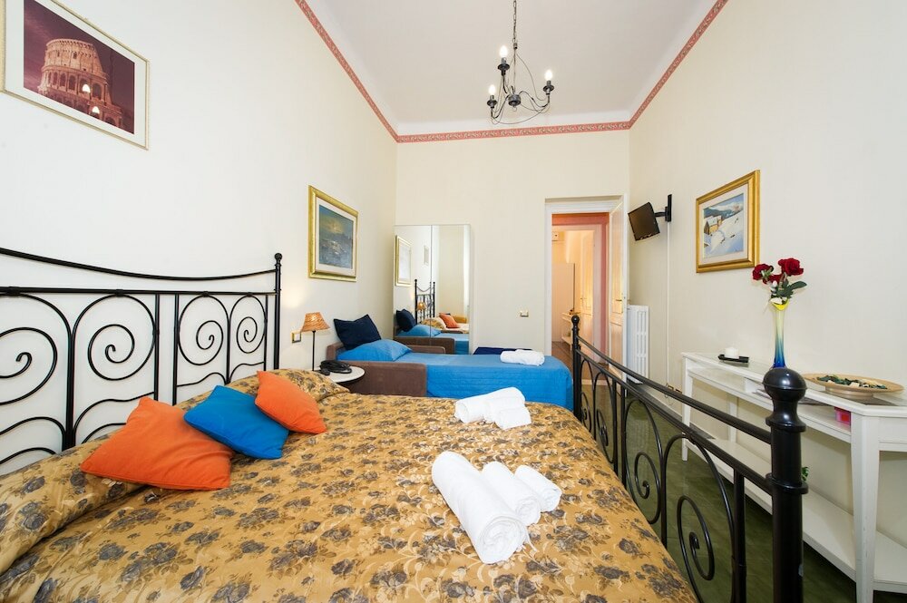 Фото Boezio House