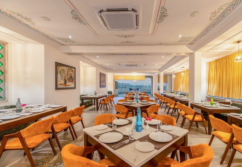 Фото Maan Vilas by Stone Wood Udaipur