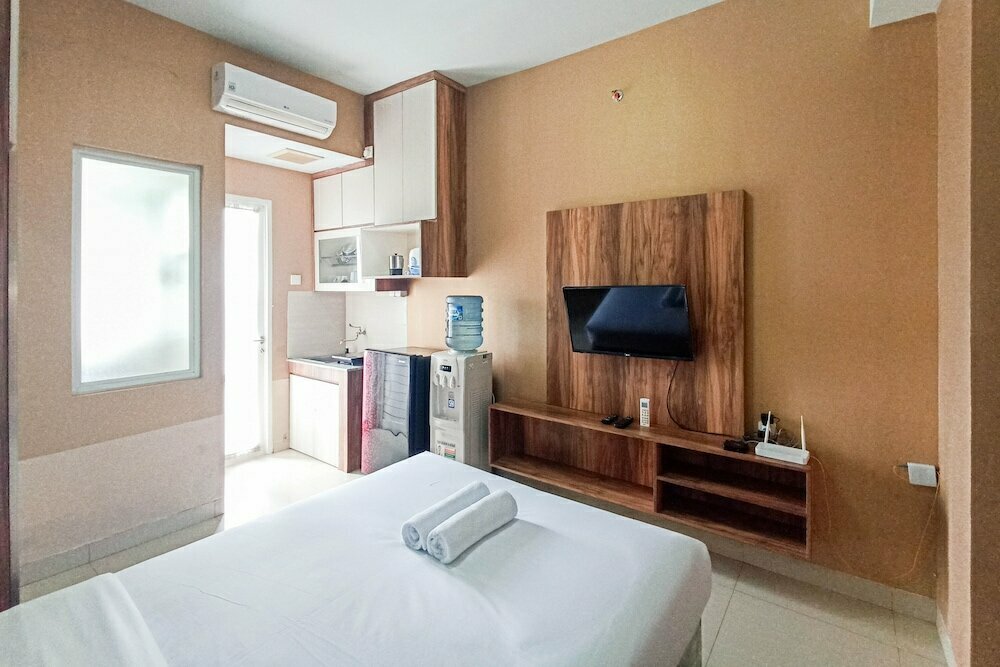 Hotel Classic Studio At Student Castle Yogyakarta Apartment, Earth, photo