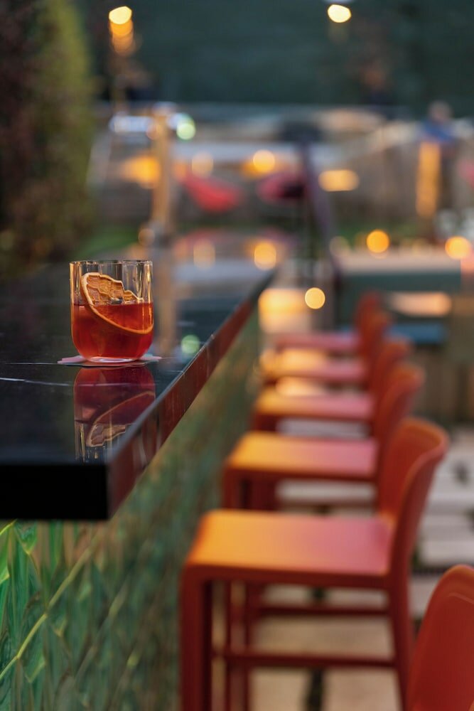 Фото Arts Hotel Porto, Tapestry Collection by Hilton