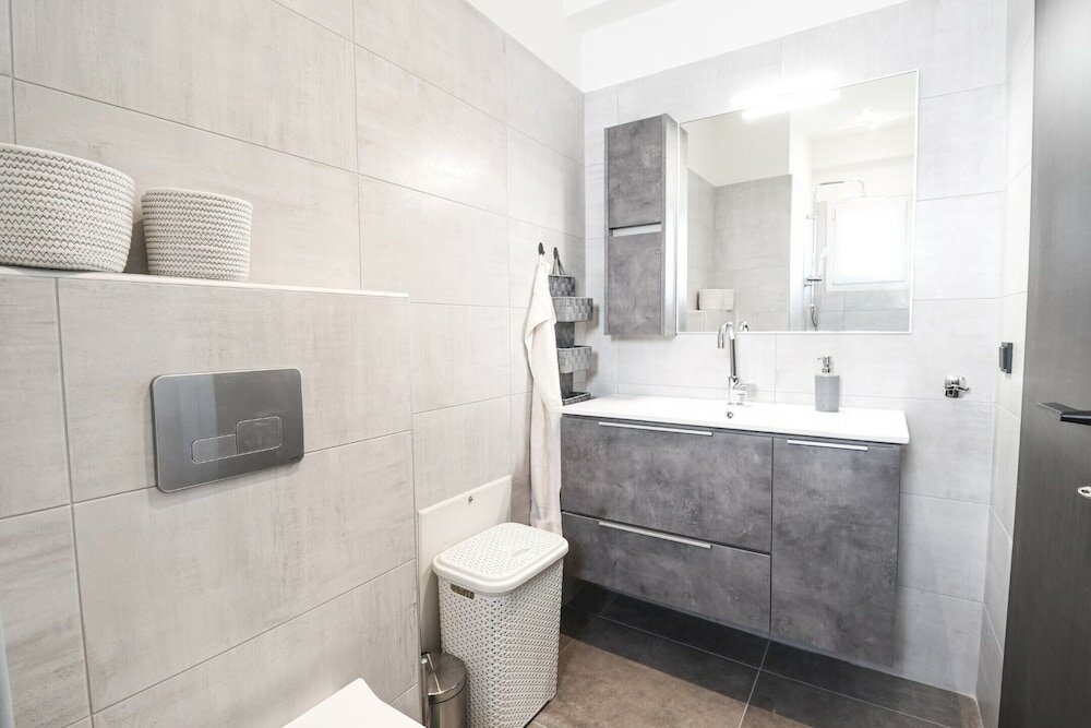 Фото Noir Luxury Suite by CorfuEscapes