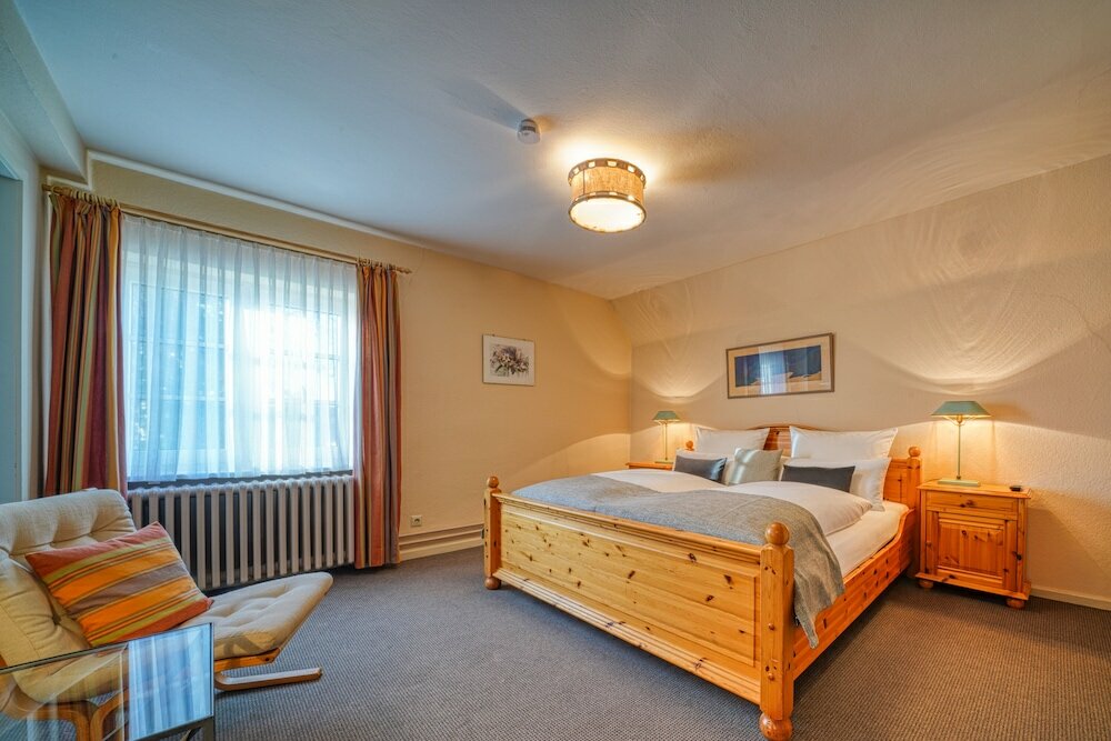 Фото Hotel Zur Eule