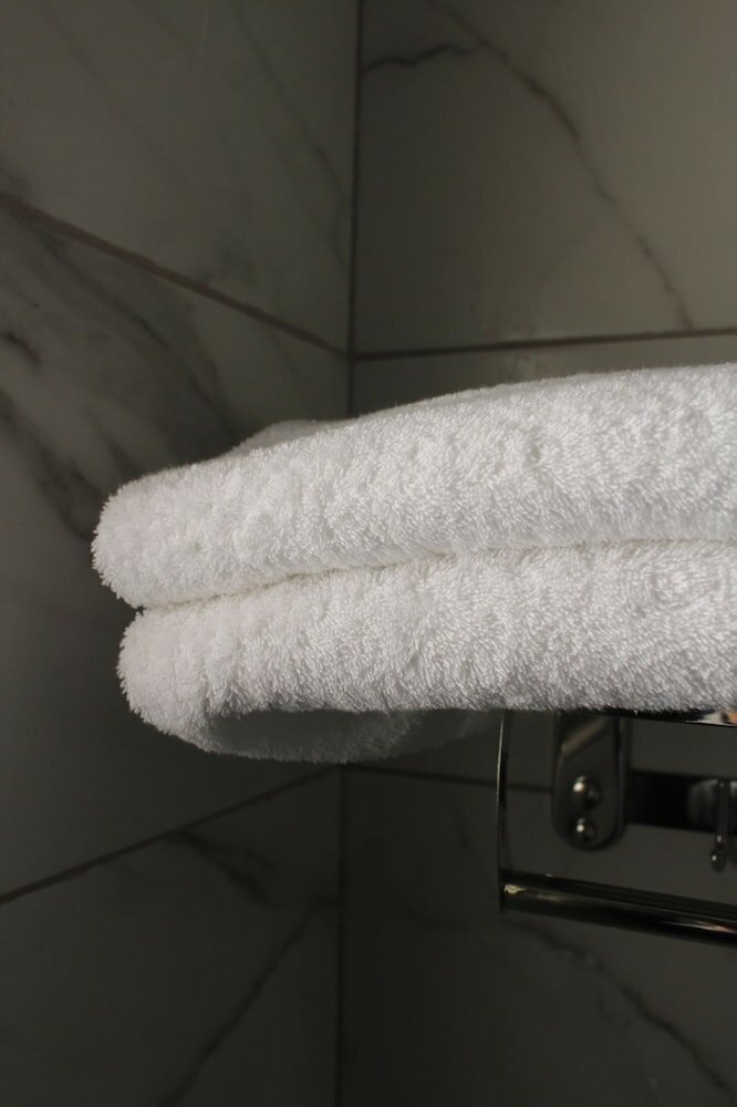 Фото Holiday Season Hotel