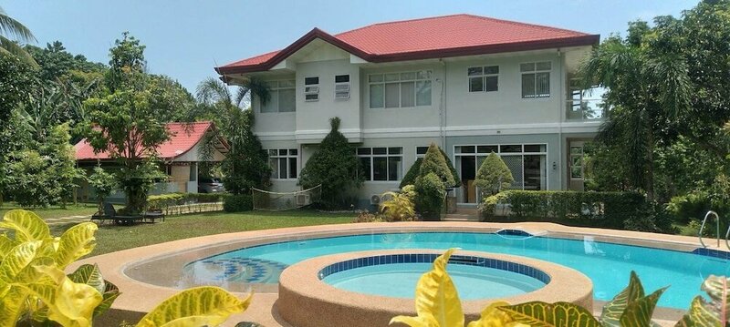 Гостиница Camiguin Lanzones Resort