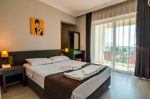 Гостиница Berry Bella Hotel в Мармарисе