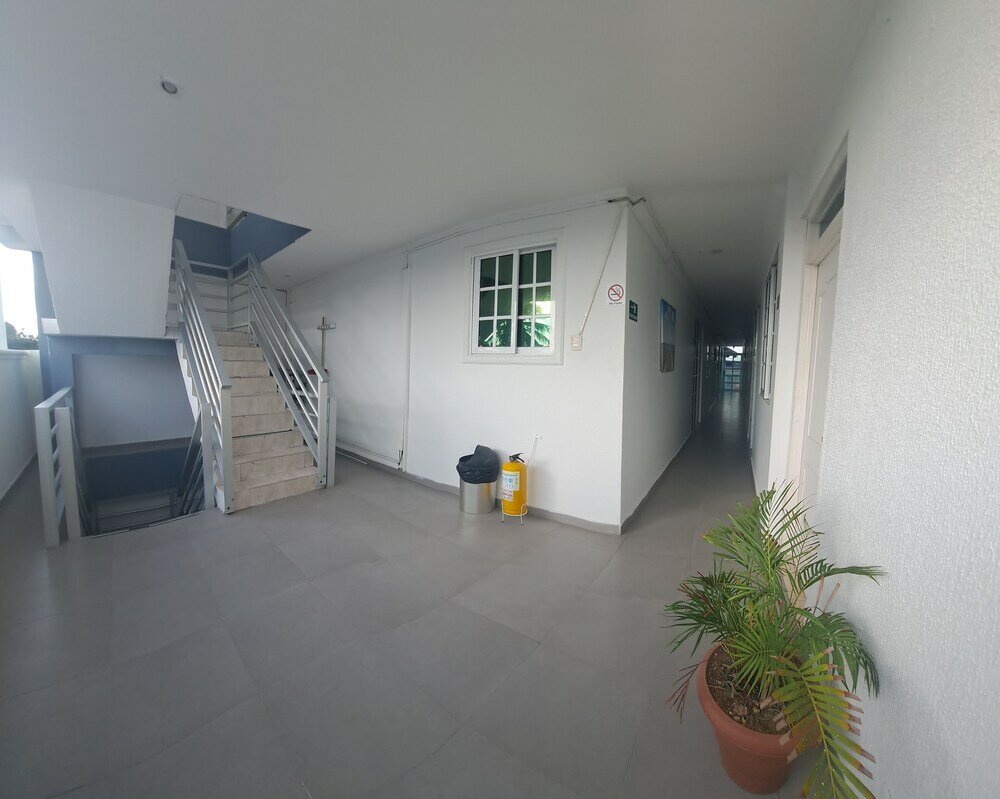 Фото Hotel Ocean Paradise