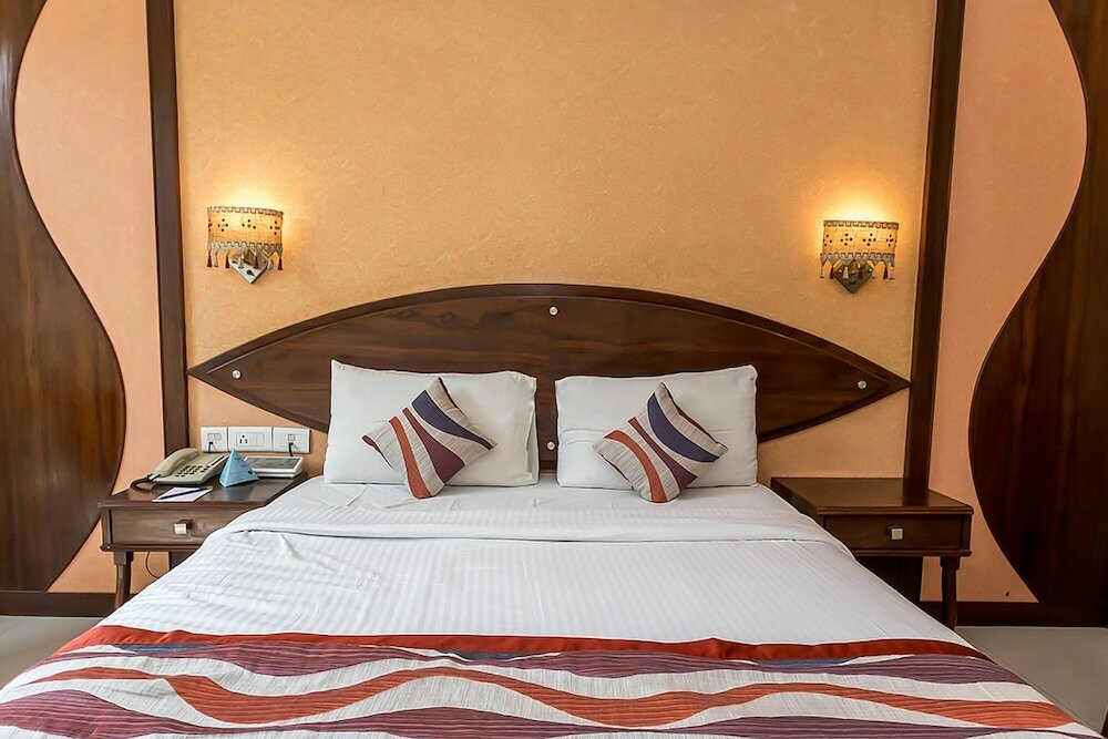 Фото Hotel Shubhangan