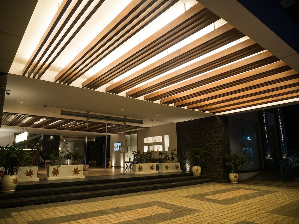 Фото Cholaa Dynasty - A Bergamont Hotel