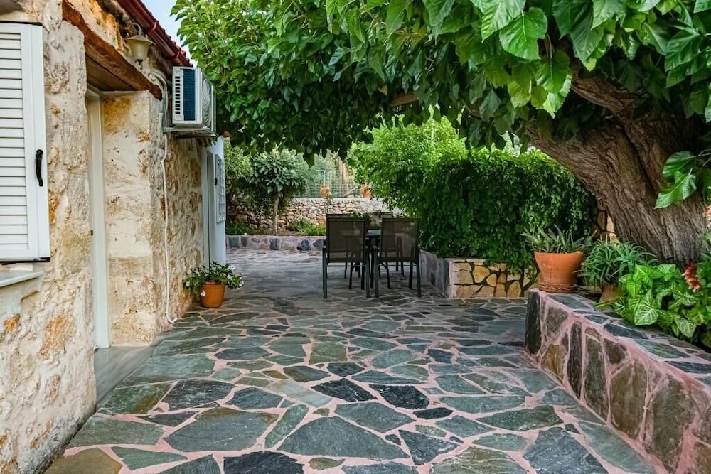 Фото Helen's House