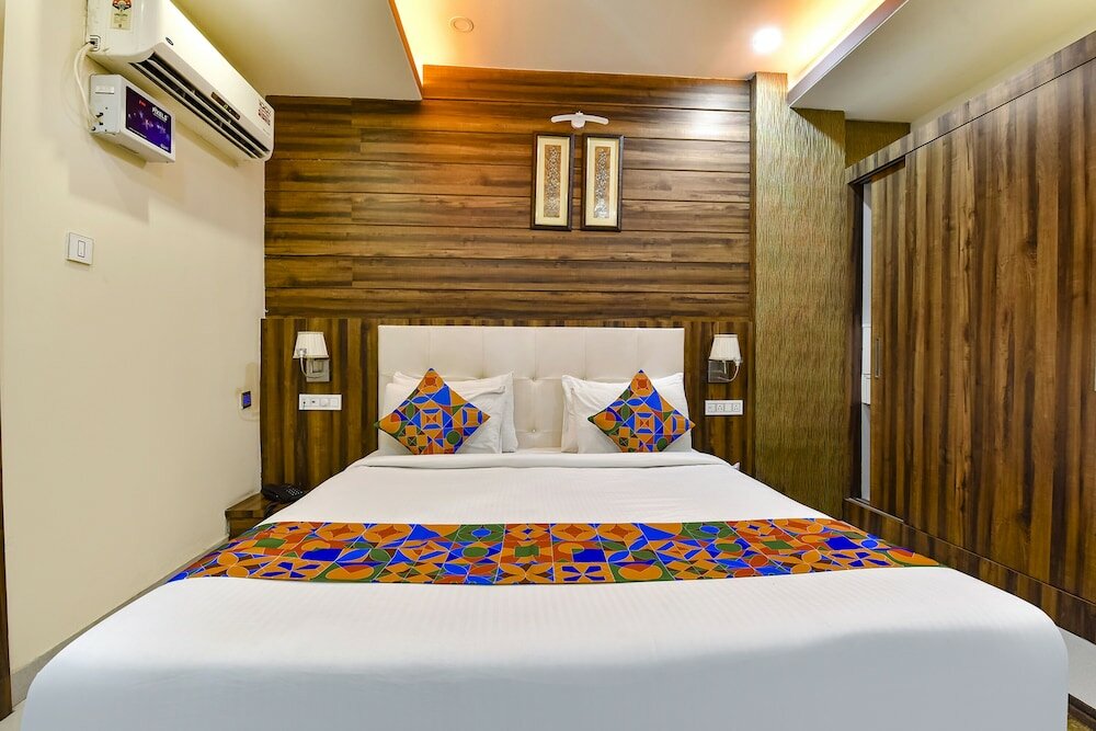 Фото Fabhotel Prime Royal Park