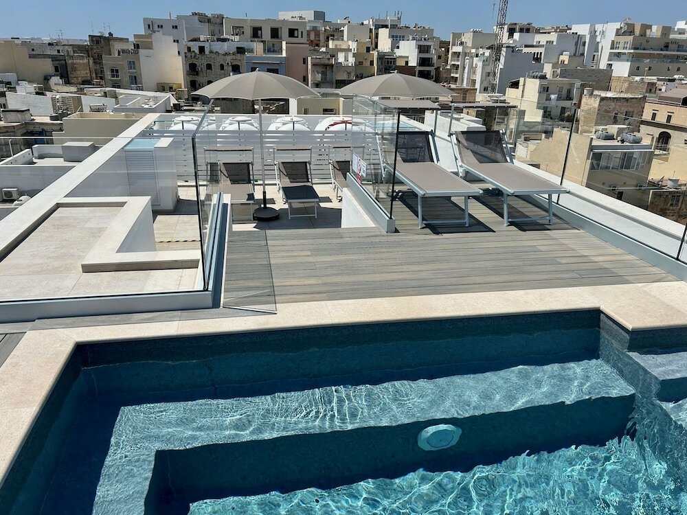 Фото The Sliema Suites