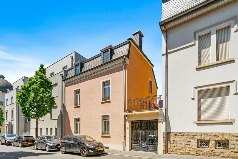 Гостиница Splendid Townhome in Gare 15Min to City в Люксембурге