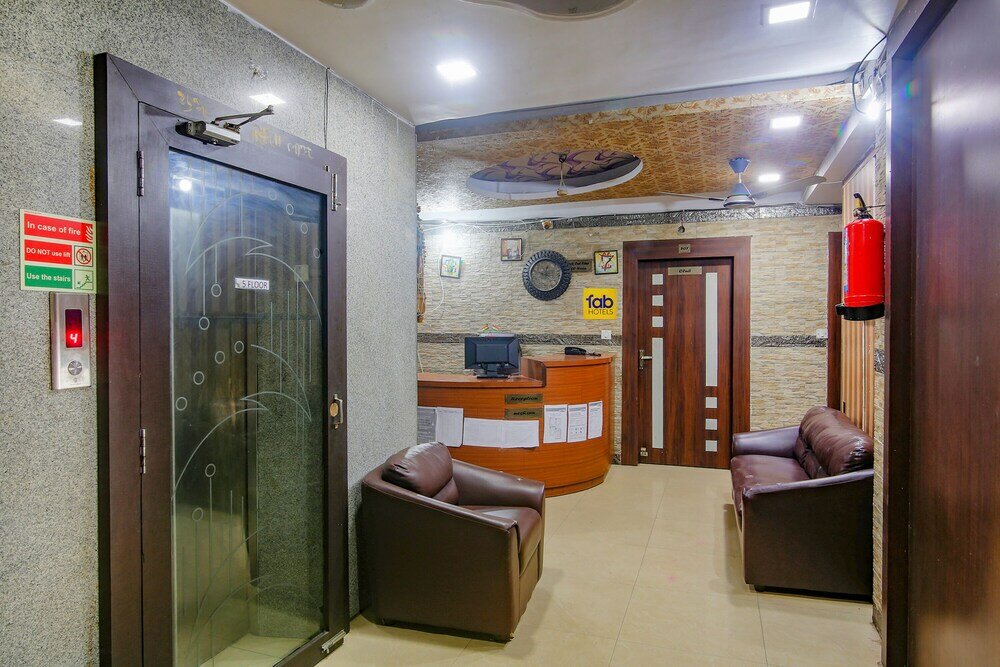 Фото Fabexpress Superior Nesh Inn