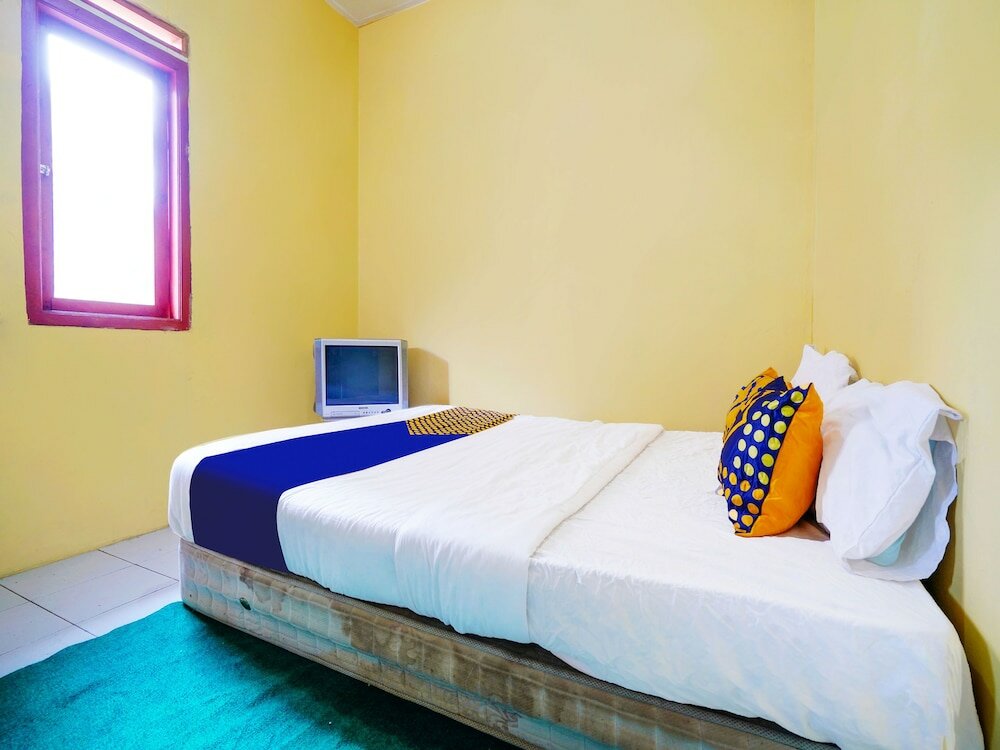 Фото Spot On 91638 Anna Homestay Syariah