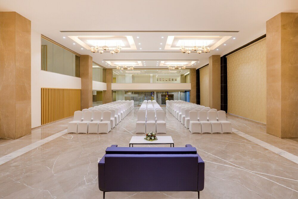 Фото Lemon Tree Hotel Agra