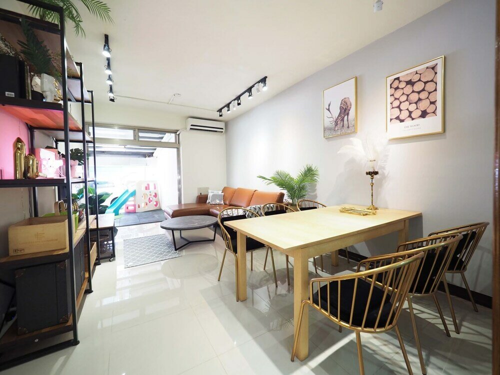 Фото Yongchun Mrt Station