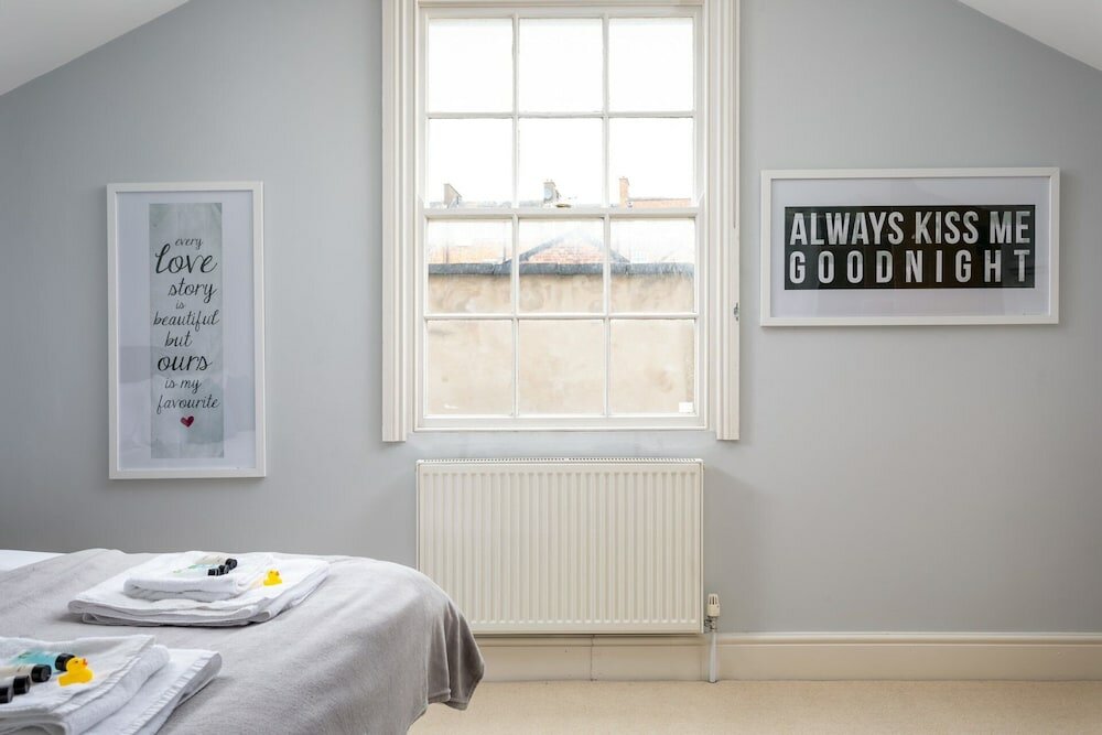 Фото 16 Lansdown Place