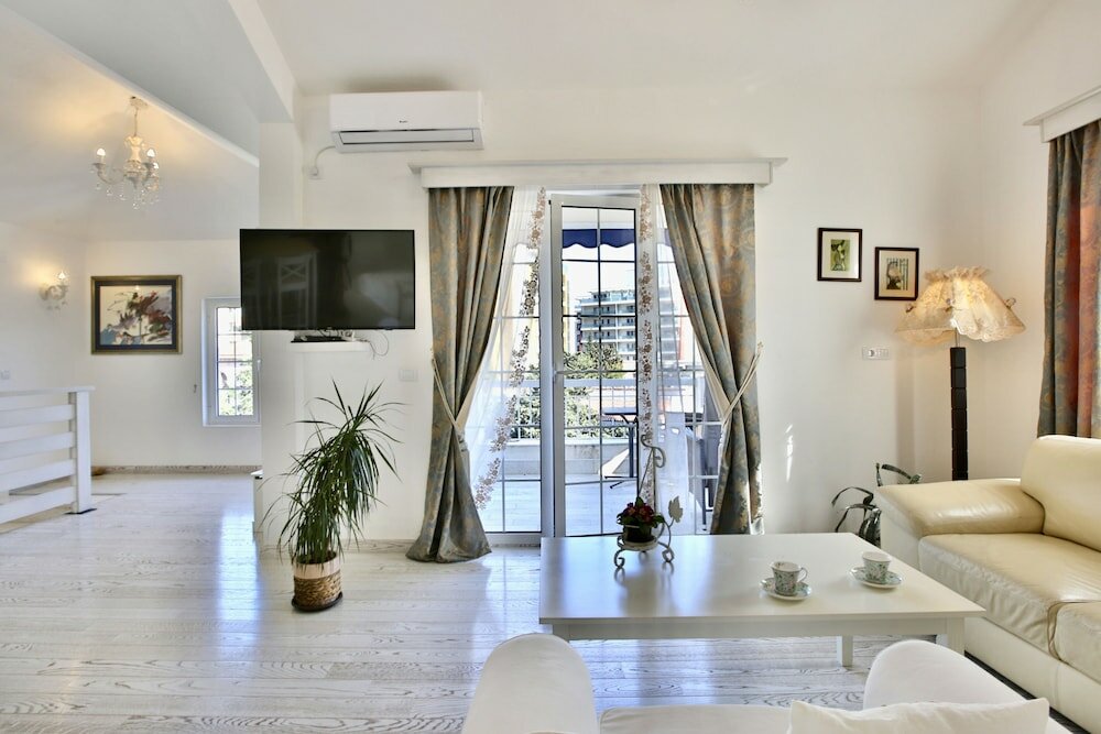 Фото Marinero Apartments