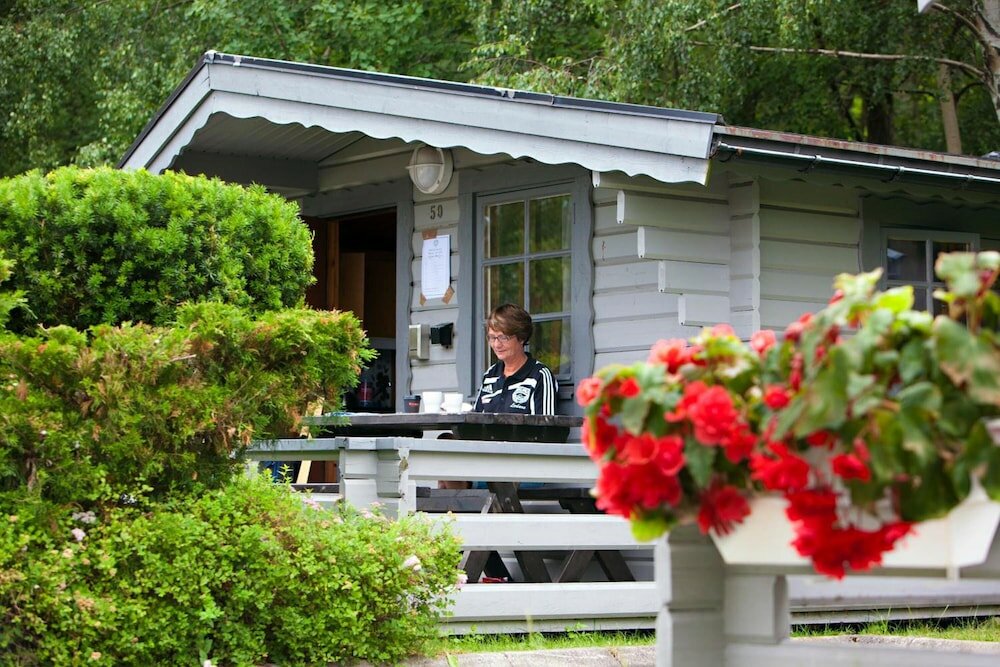 Фото Lisebergsbyn Stugor