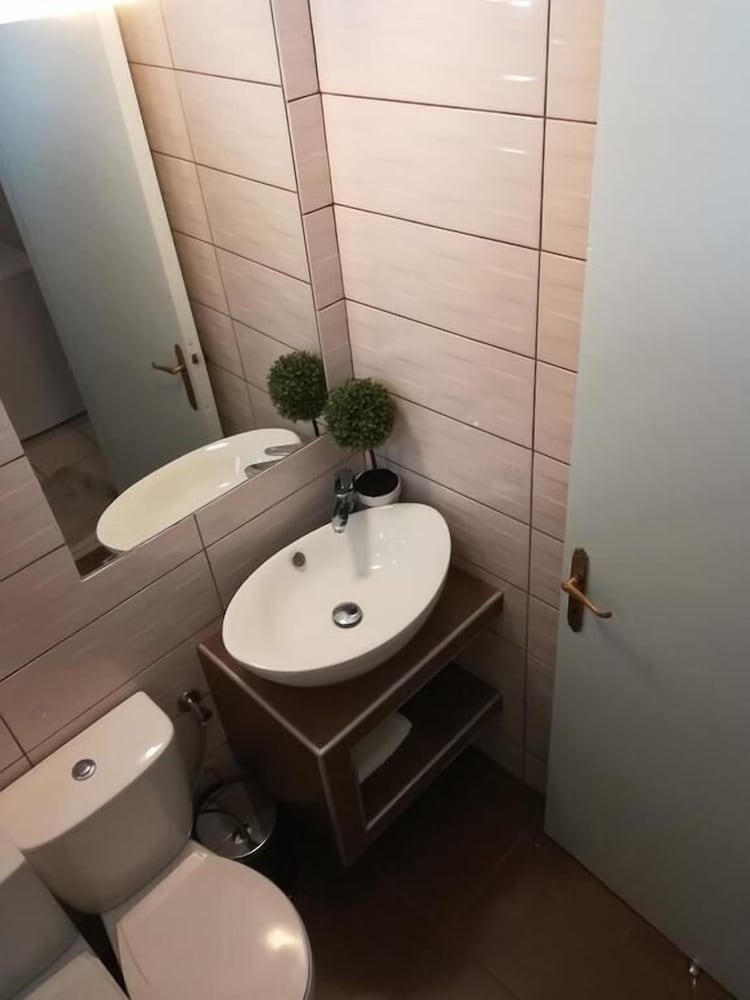 Фото Vaya Zorba Studios