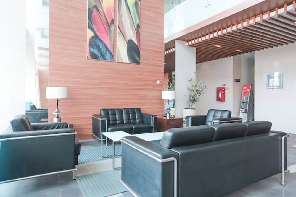 Фото Express O 92140 Appartel