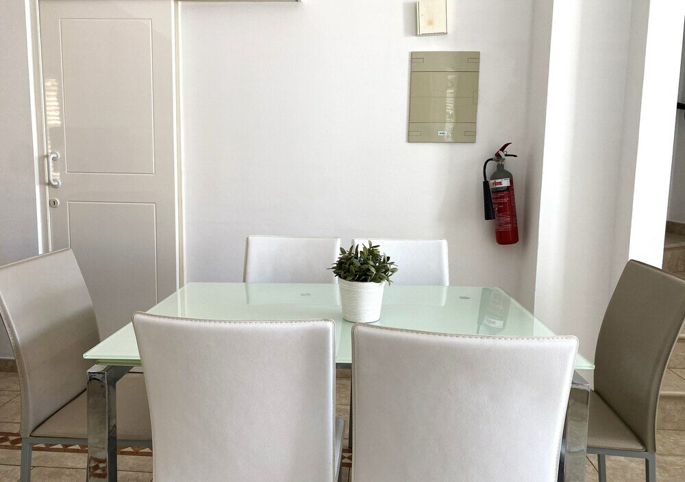 Фото Kalamies Beach Villas