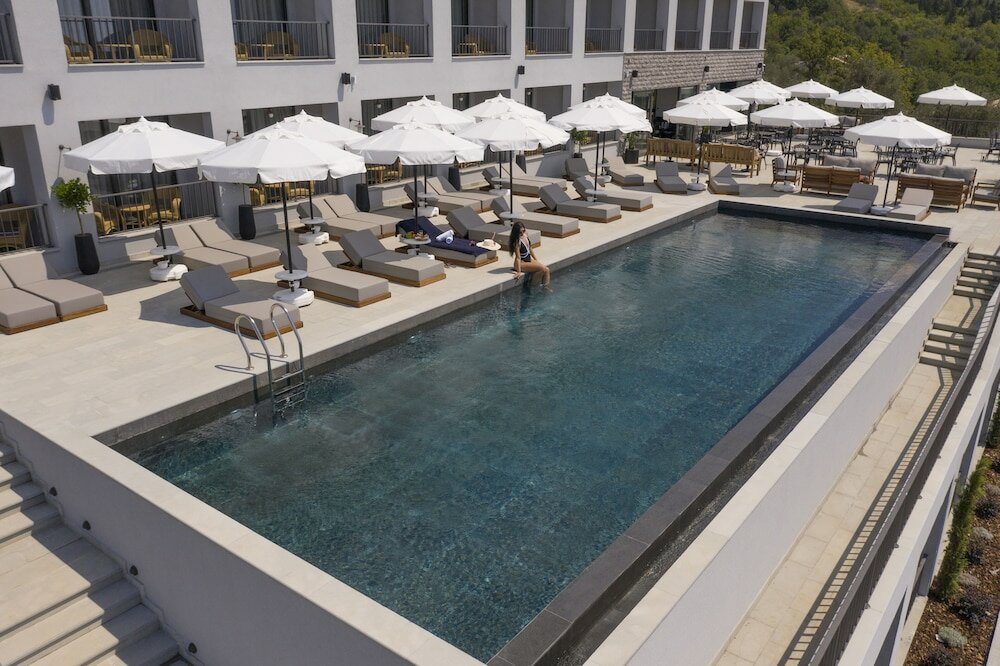 Фото Vivid Blue Serenity Resort