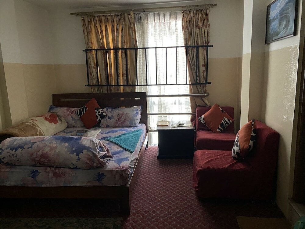 Фото Hotel swastik