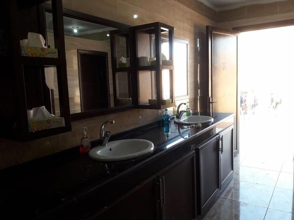 Фото Wadi Rum Mobile Camp